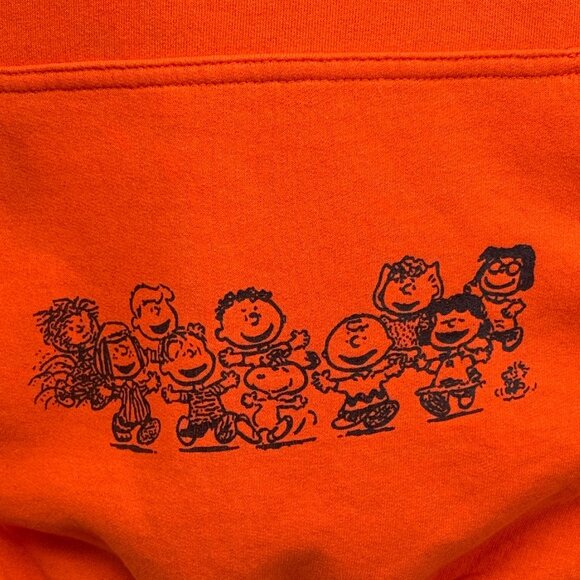 Gildan Bluffton University Orange Hoodie Medium Snoopy Peanuts Graphic Pullover - Picture 3 of 8